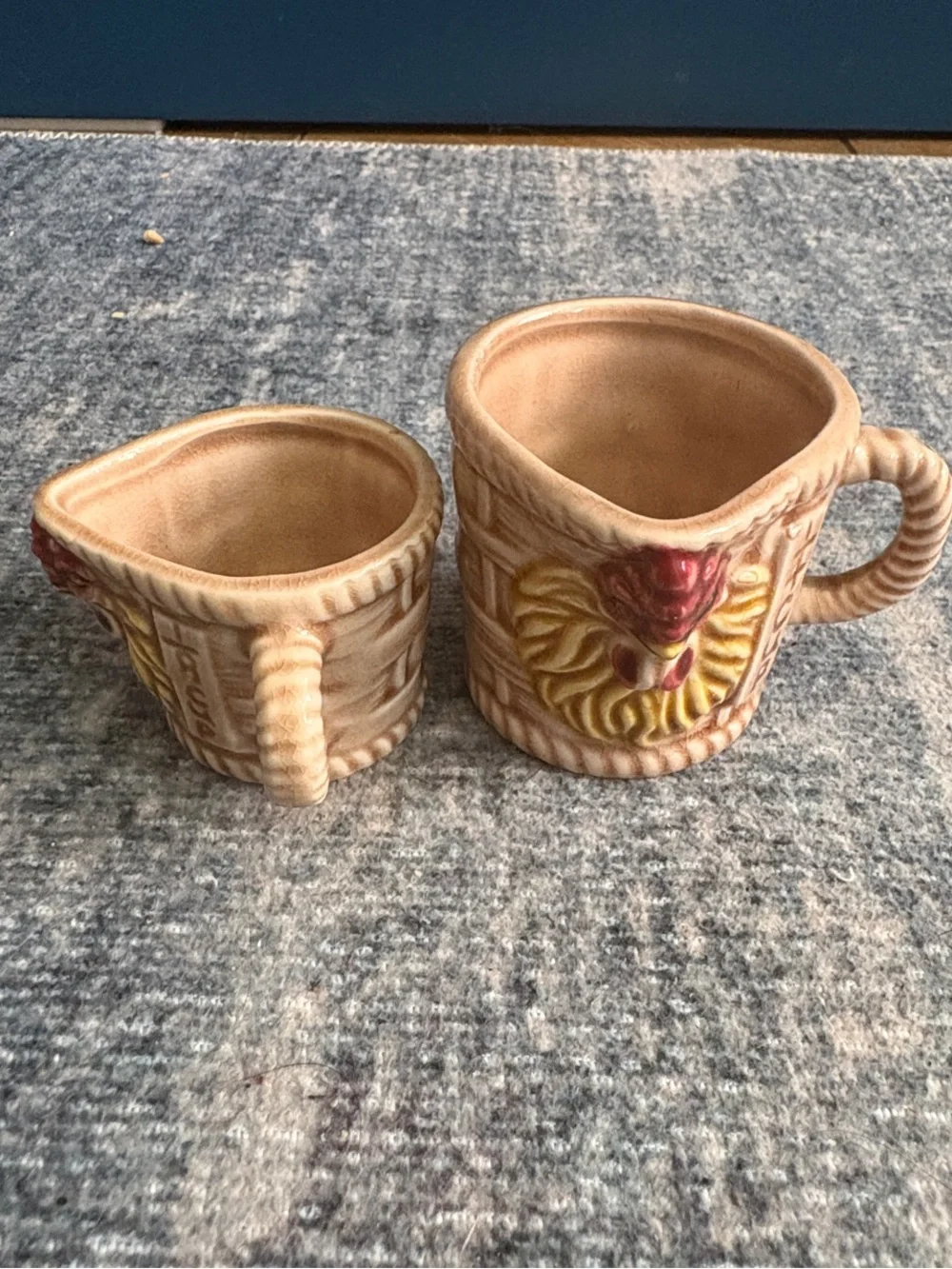 Vintage Ceramic Chicken Measuring Cups - 1/4 Cup & 1/8 Cup